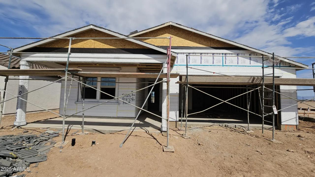 Real Estate Picture 2