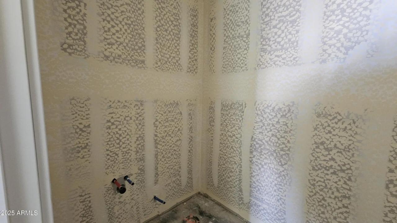 Real Estate Picture 8