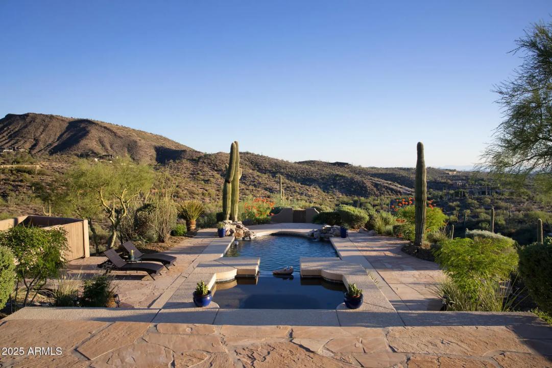 Real Estate Picture 21
