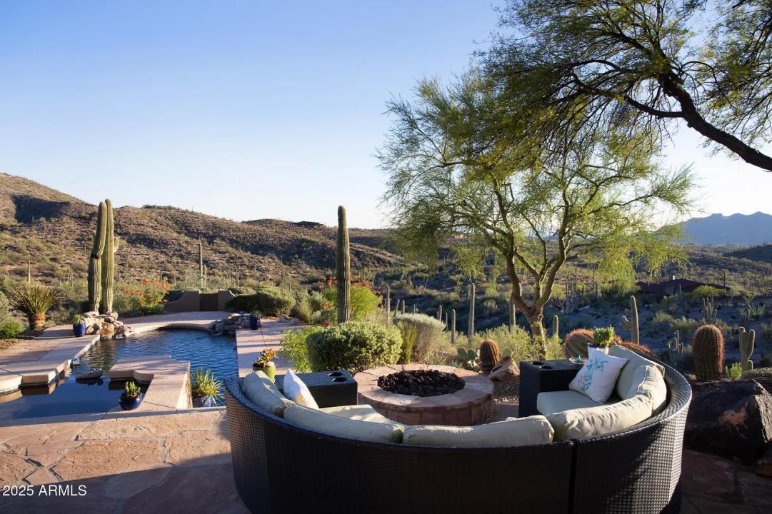 Real Estate Picture 22