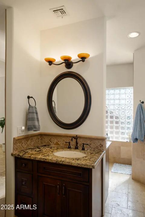 Real Estate Picture 29