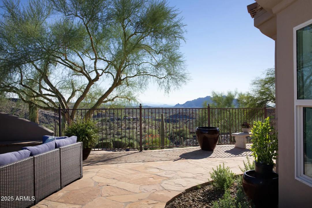 Real Estate Picture 42
