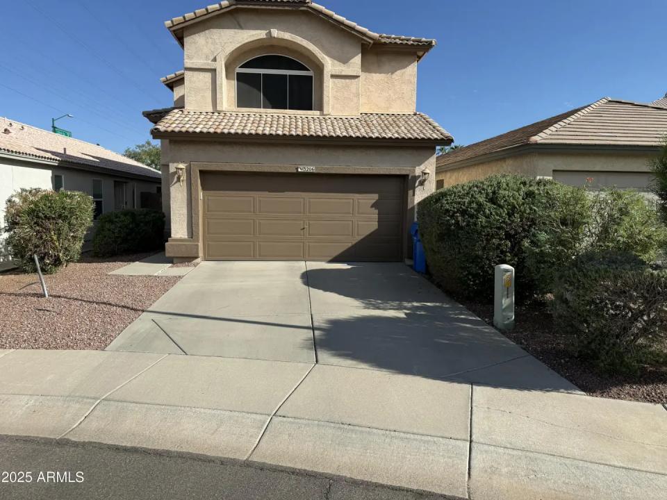 3206 E KRISTAL Way Phoenix AZ 85050