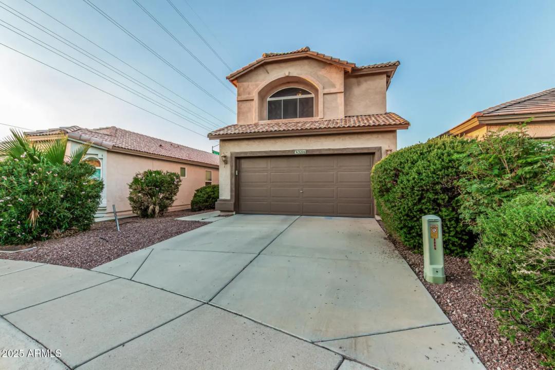 Real Estate Picture 5