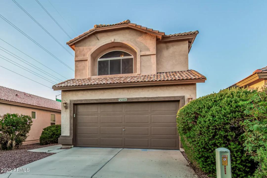 Real Estate Picture 6