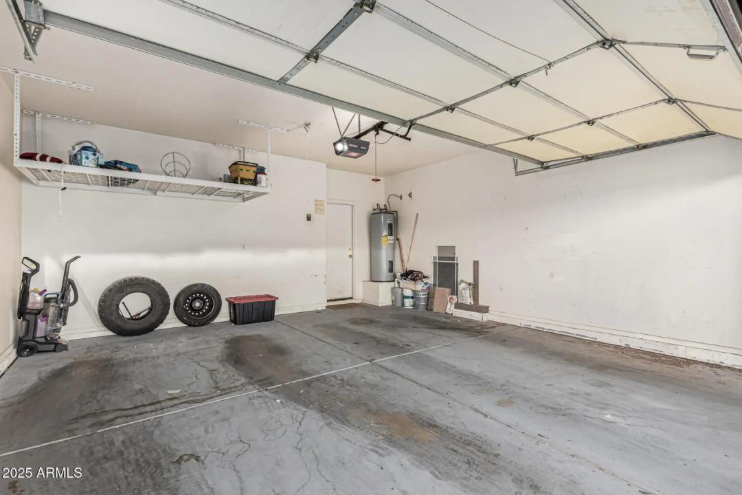 Real Estate Picture 28