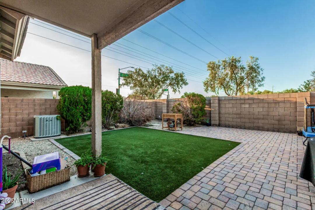 Real Estate Picture 29