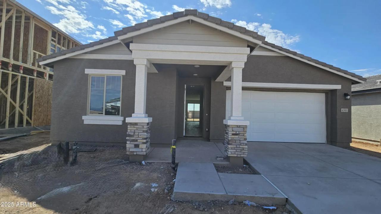Real Estate Picture 2