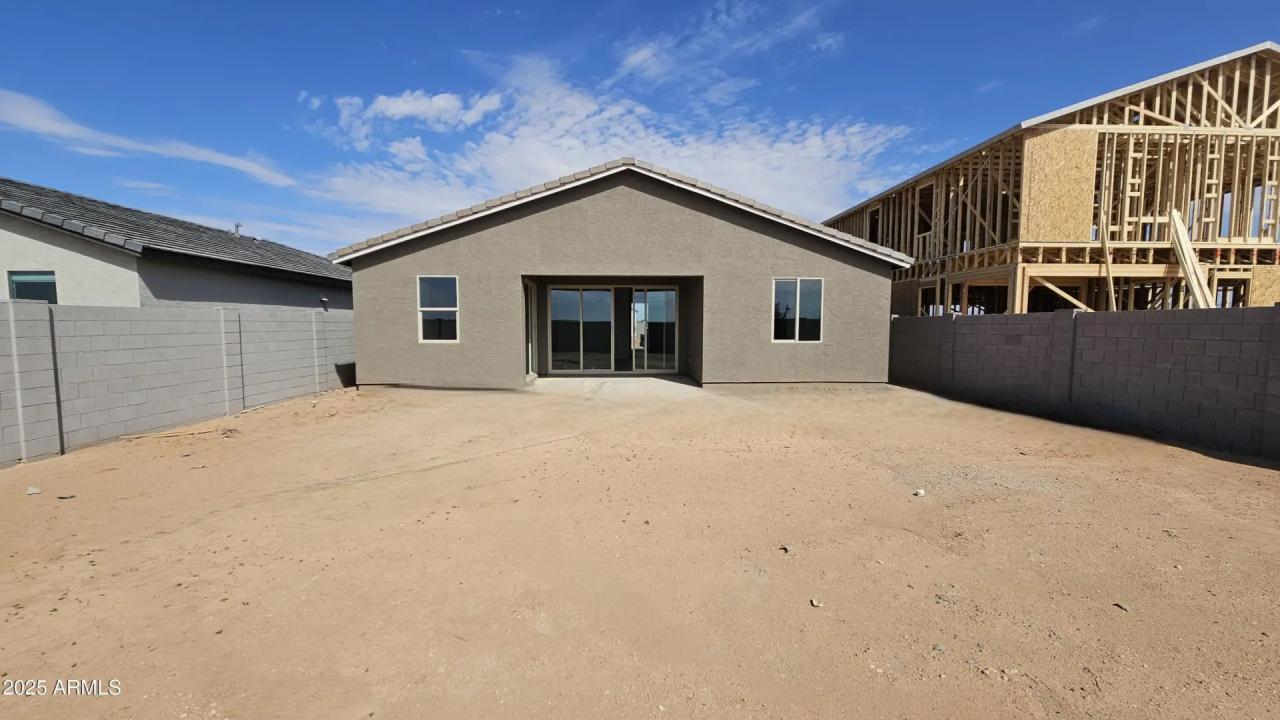 Real Estate Picture 21