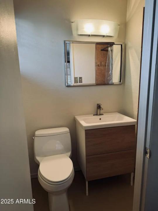 Real Estate Picture 14