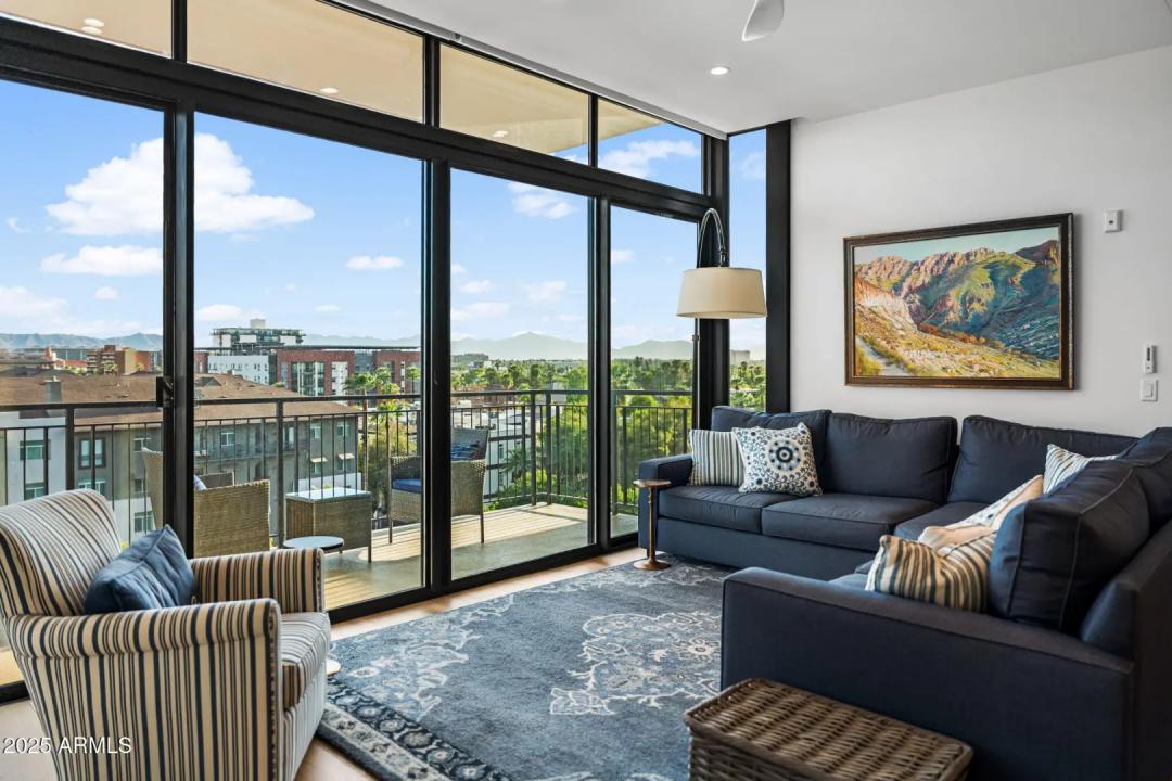Real Estate Picture 6