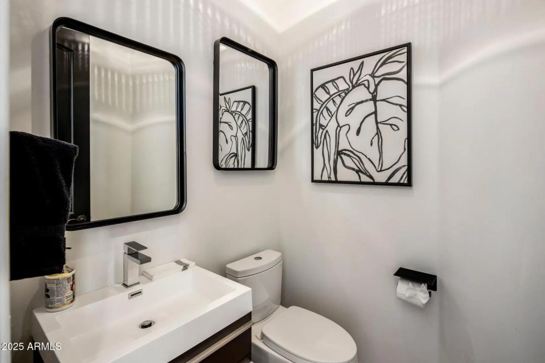 Real Estate Picture 37
