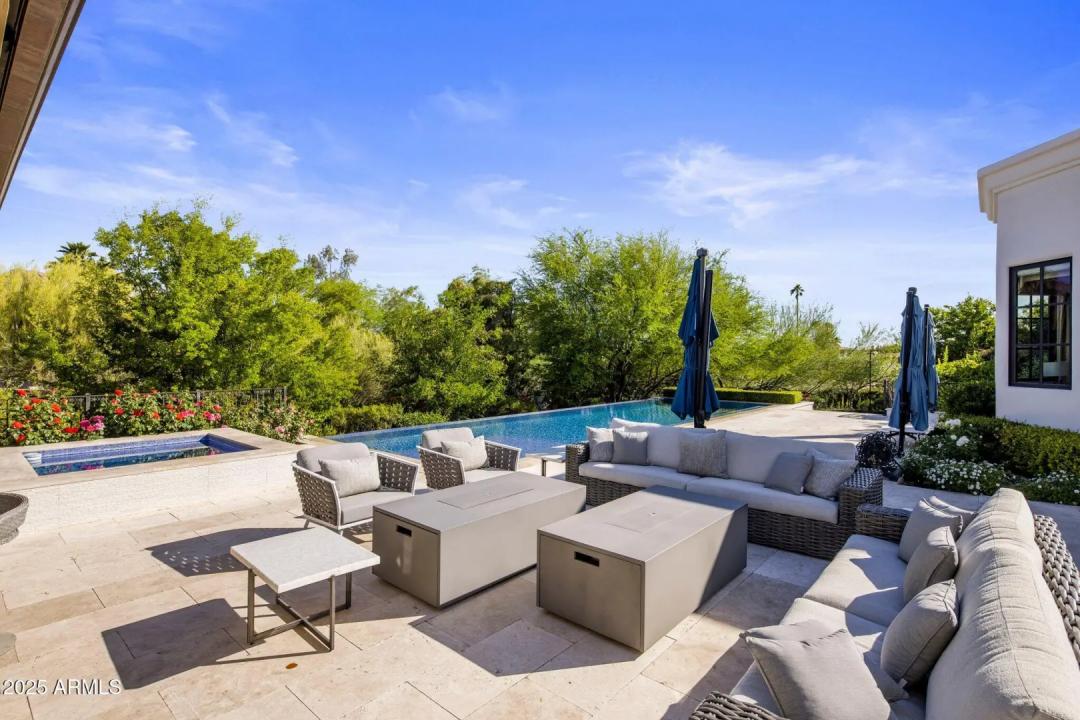 Real Estate Picture 39