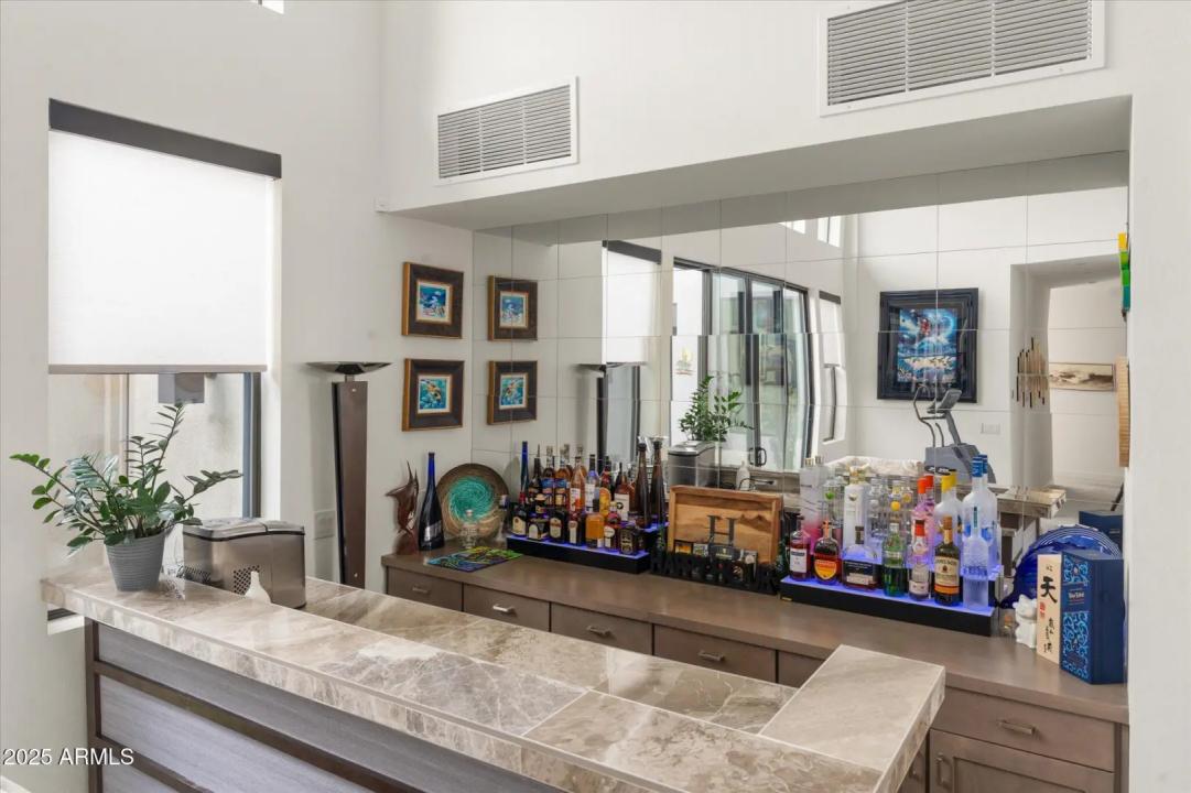 Real Estate Picture 20