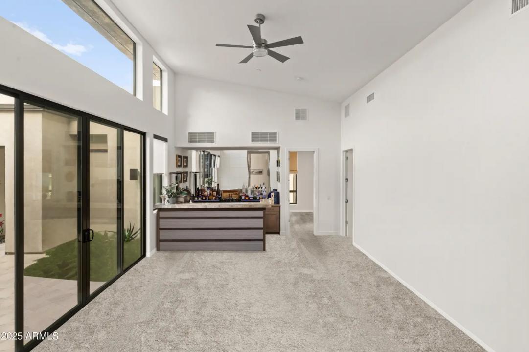 Real Estate Picture 20