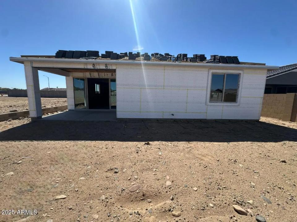 Real Estate Picture 6