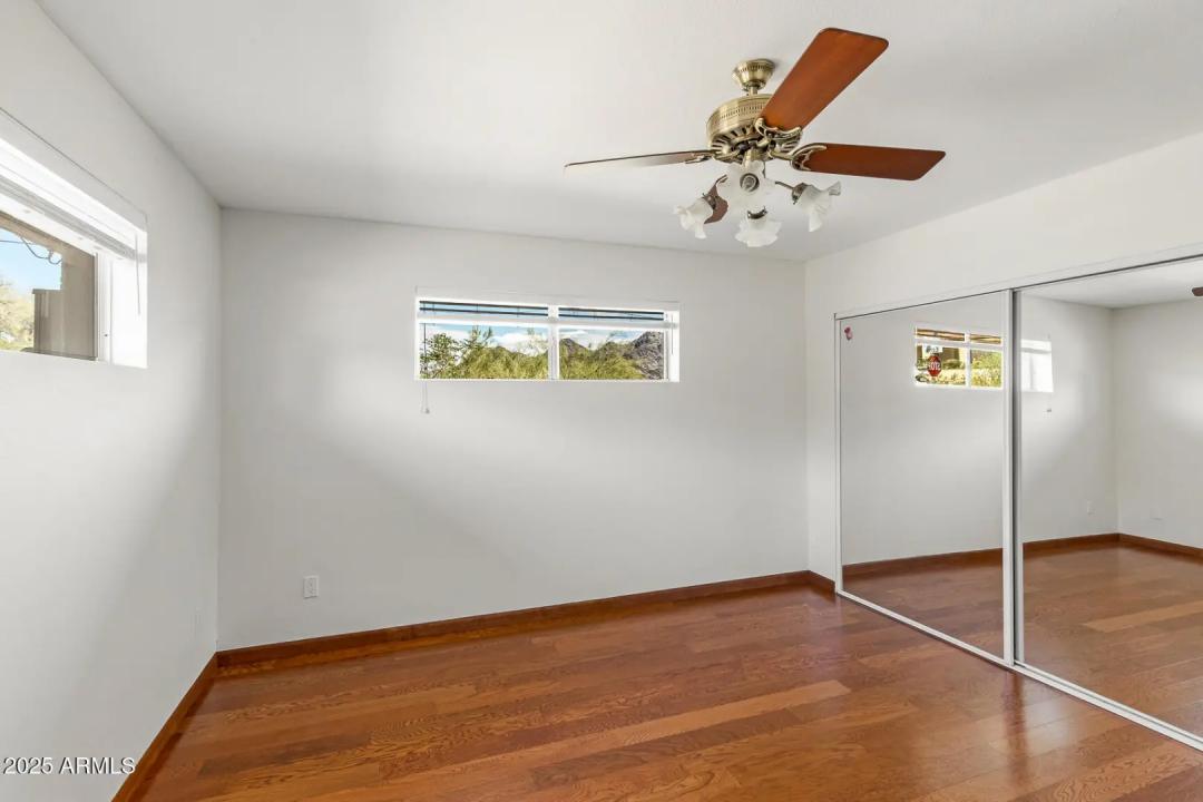 Real Estate Picture 30