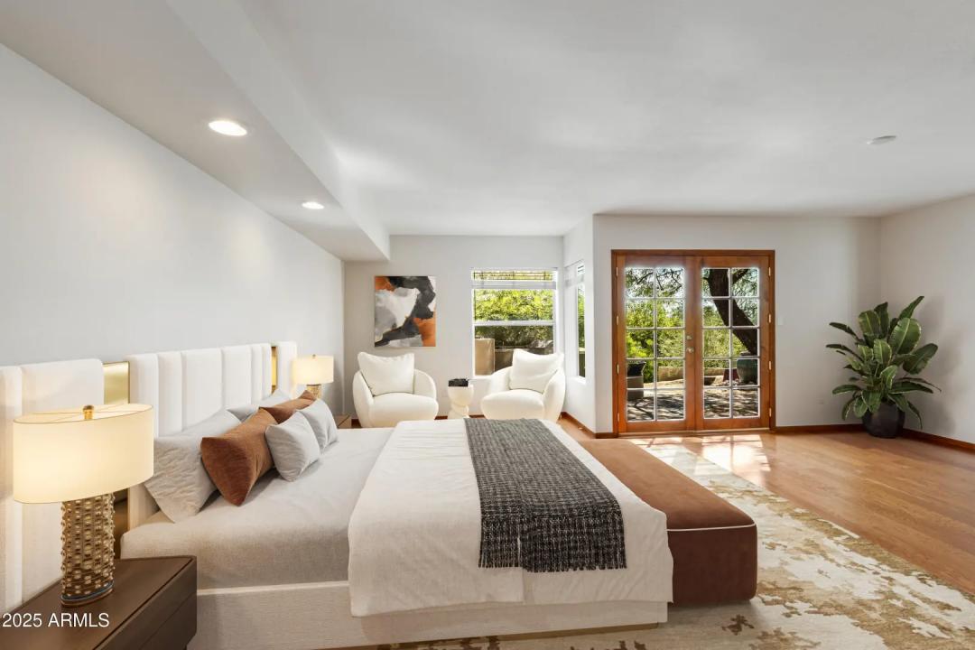 Real Estate Picture 25