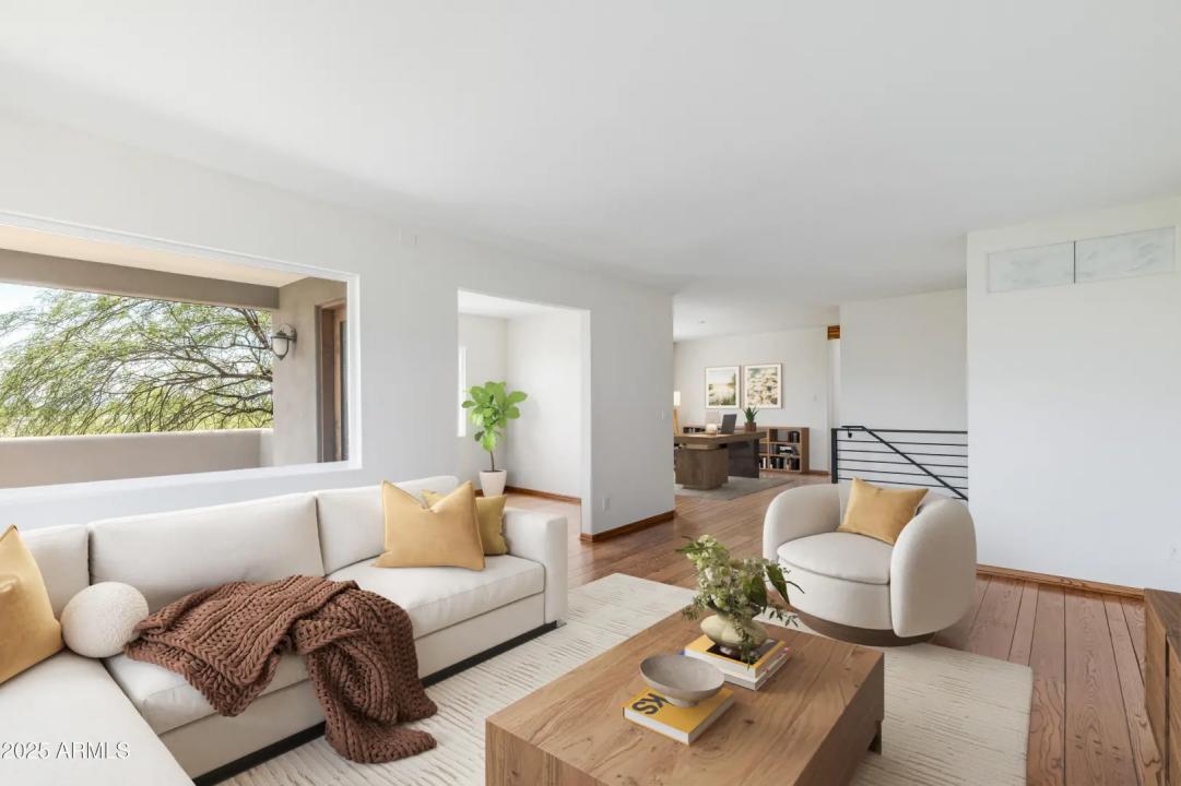 Real Estate Picture 5