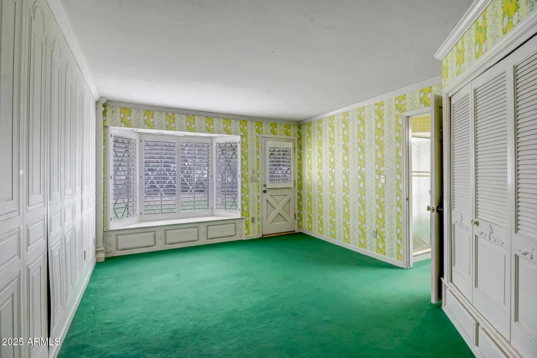 Real Estate Picture 32