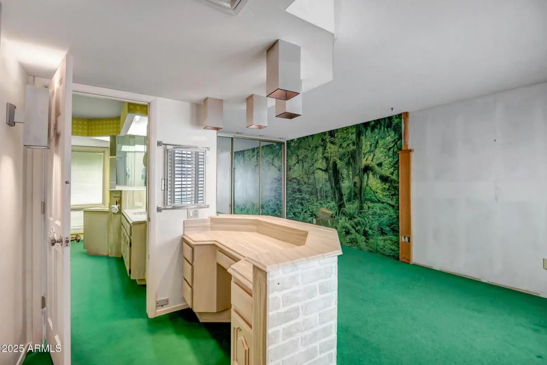 Real Estate Picture 35