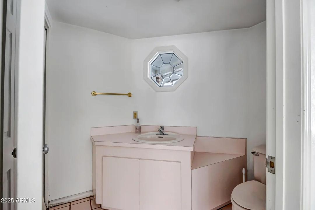 Real Estate Picture 40