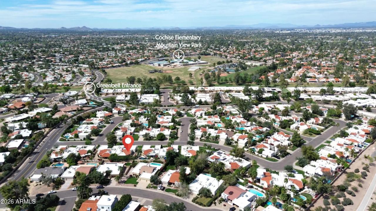 Real Estate Picture 7