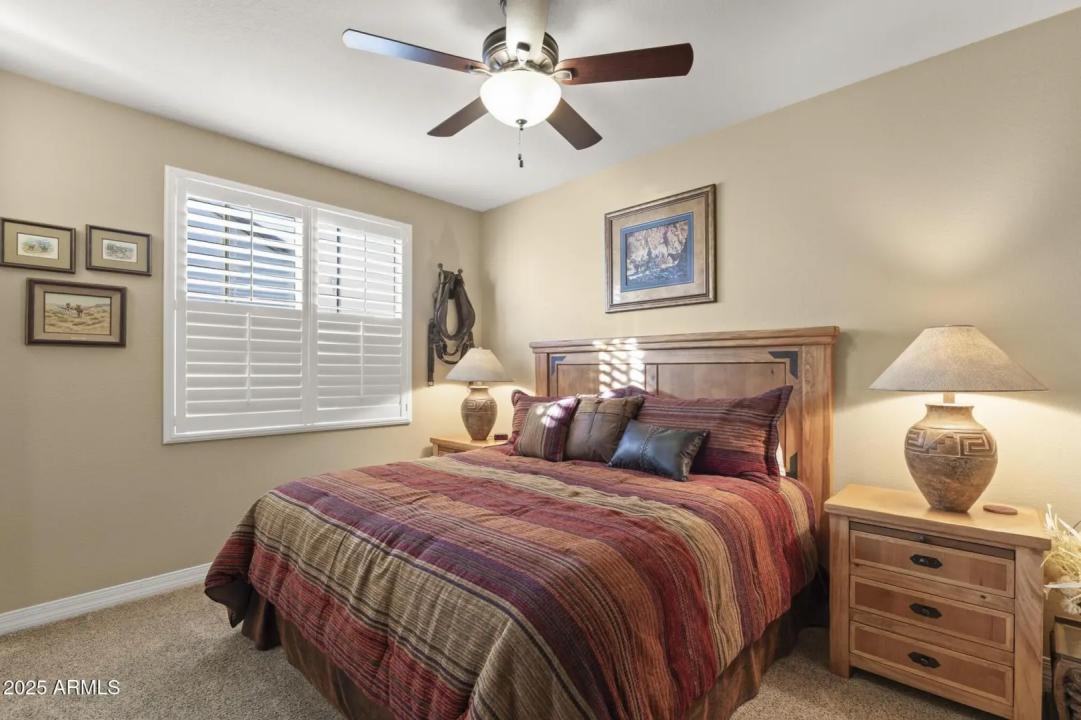 Real Estate Picture 30