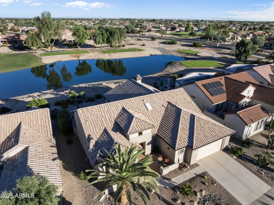 Real Estate Picture 45