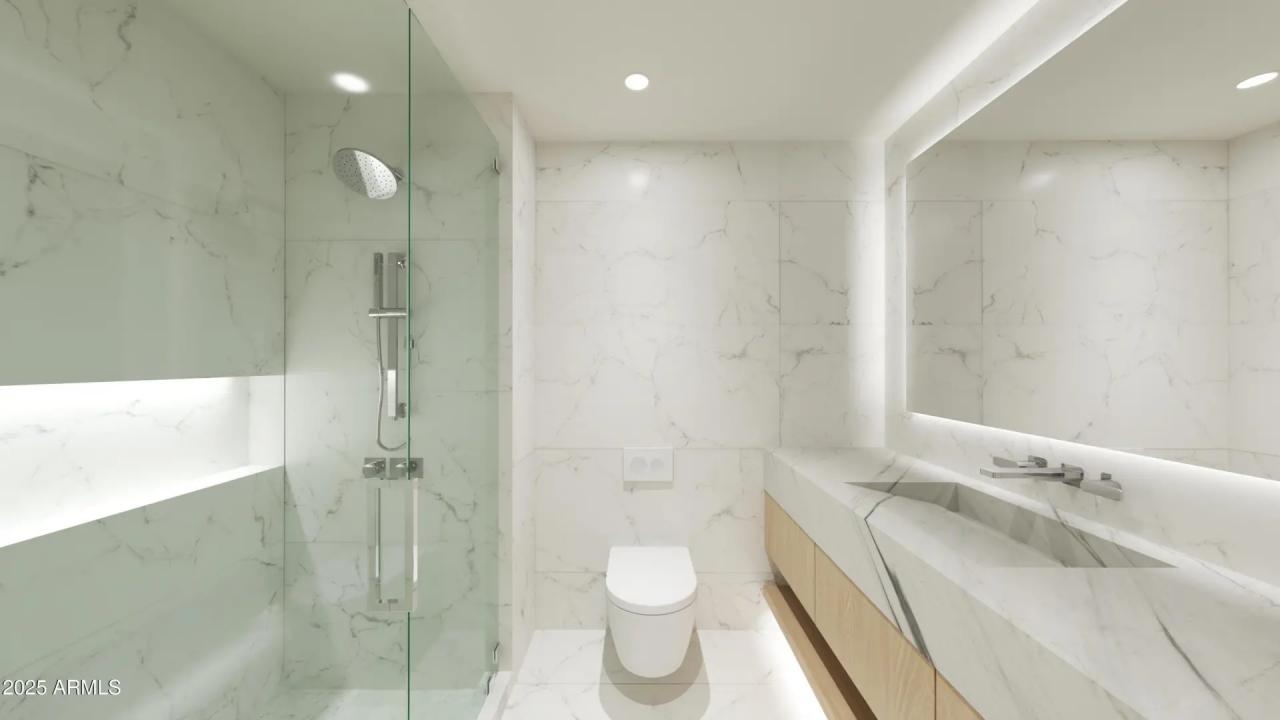 Real Estate Picture 11