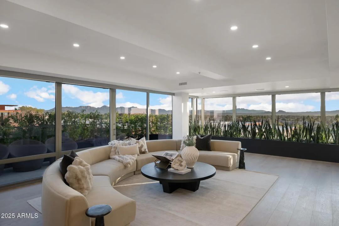 Real Estate Picture 2