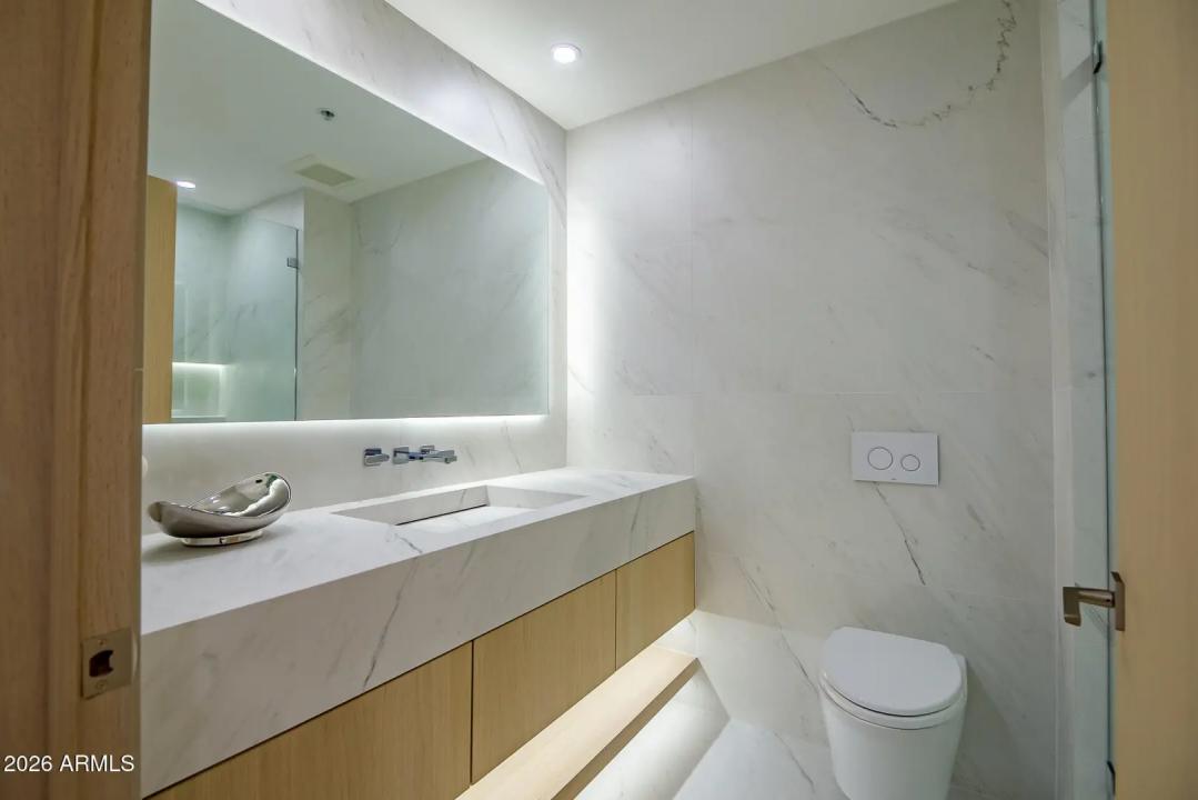 Real Estate Picture 40