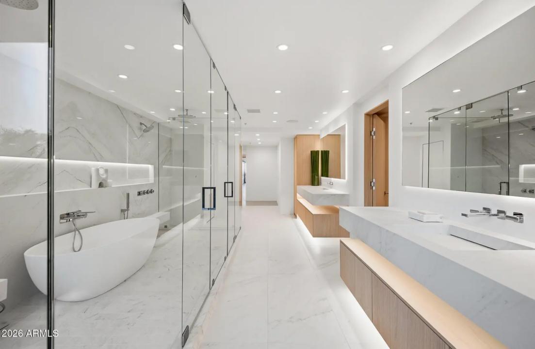 Real Estate Picture 27