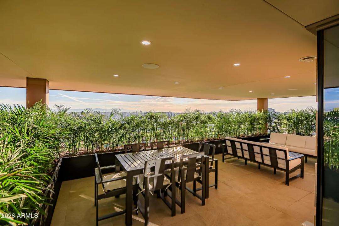 Real Estate Picture 35