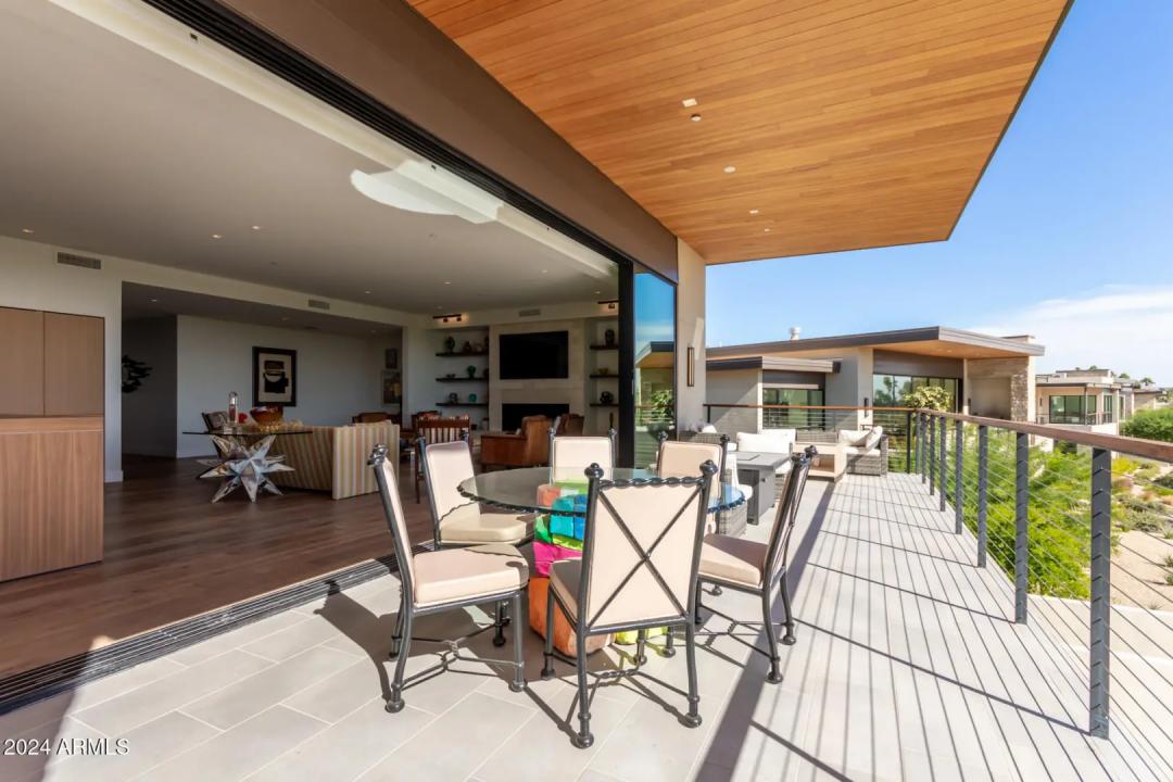 Real Estate Picture 37