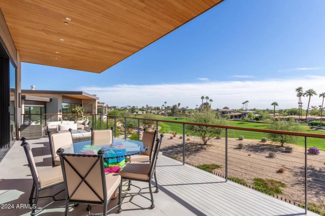 Real Estate Picture 40