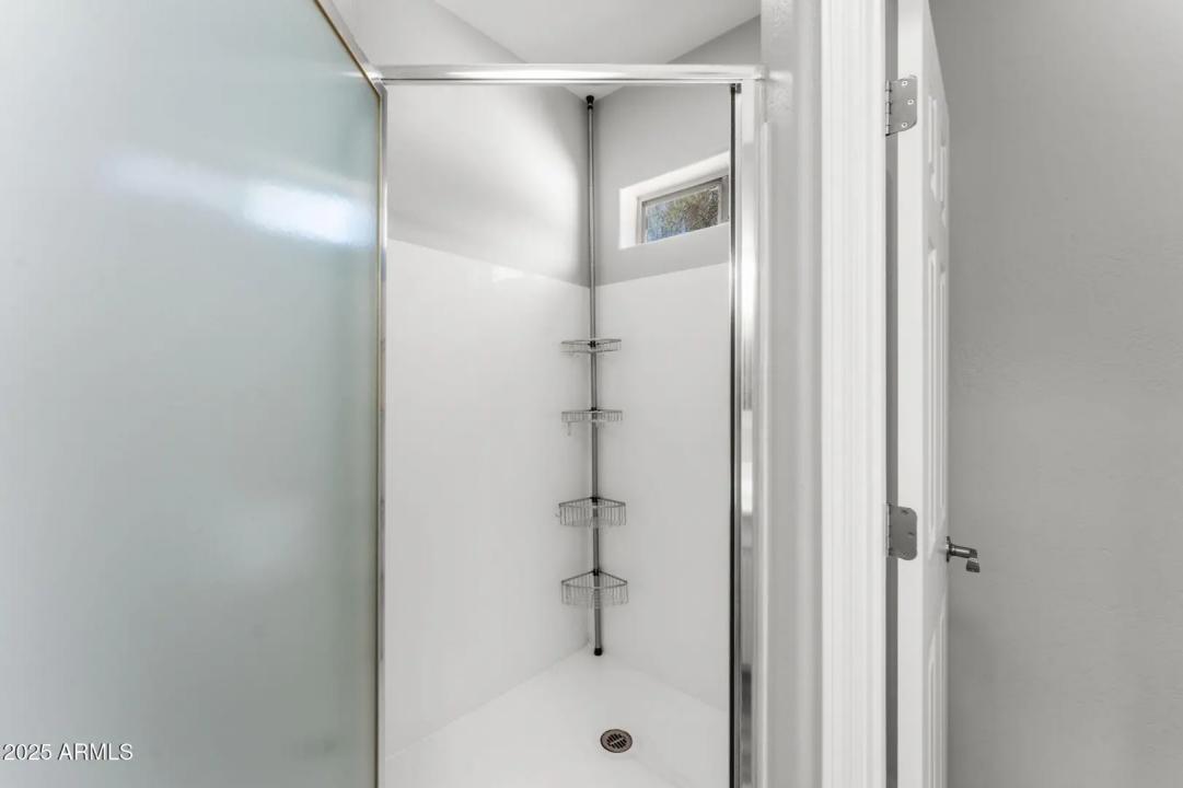 Real Estate Picture 19