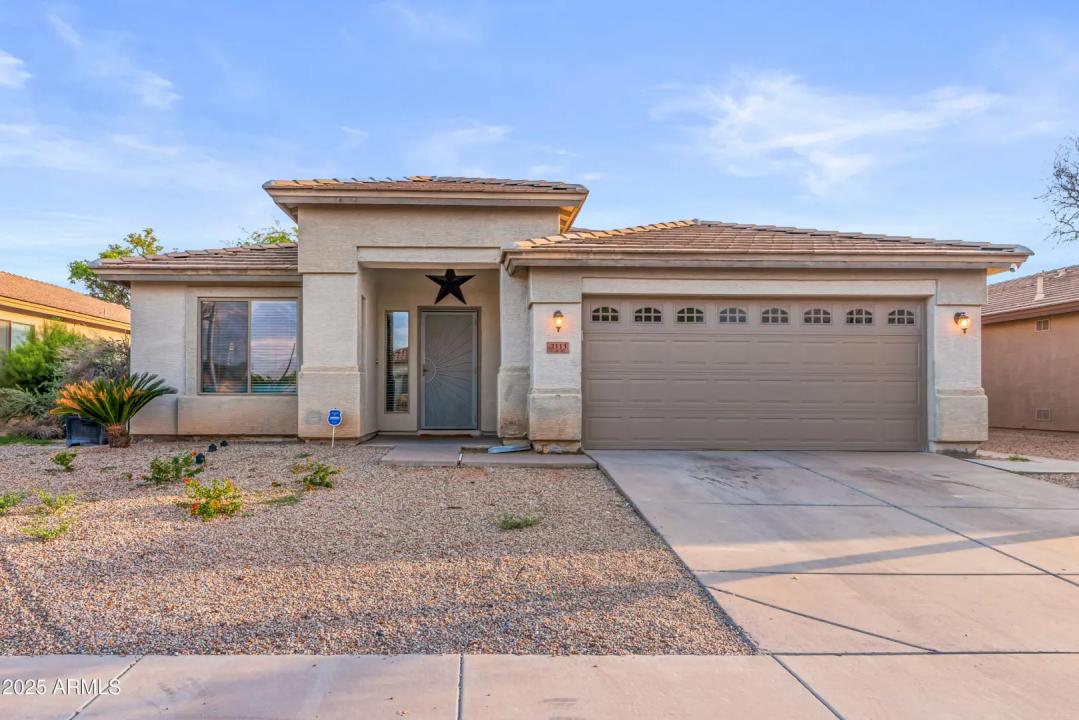 2113 W NANCY Lane Phoenix AZ 85041