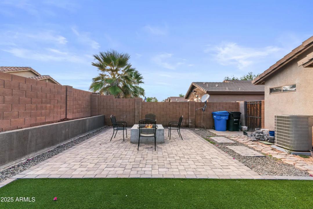 Real Estate Picture 37