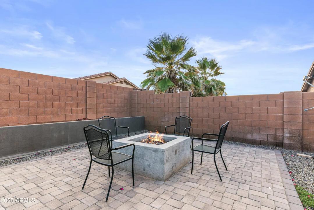 Real Estate Picture 38