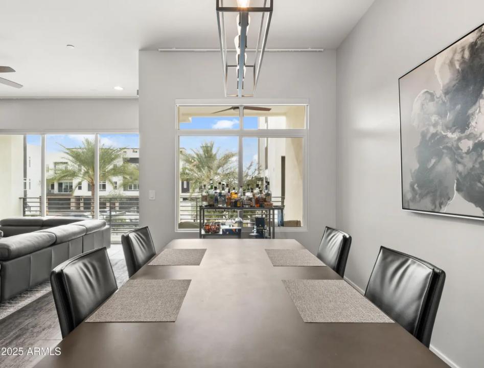 Real Estate Picture 6