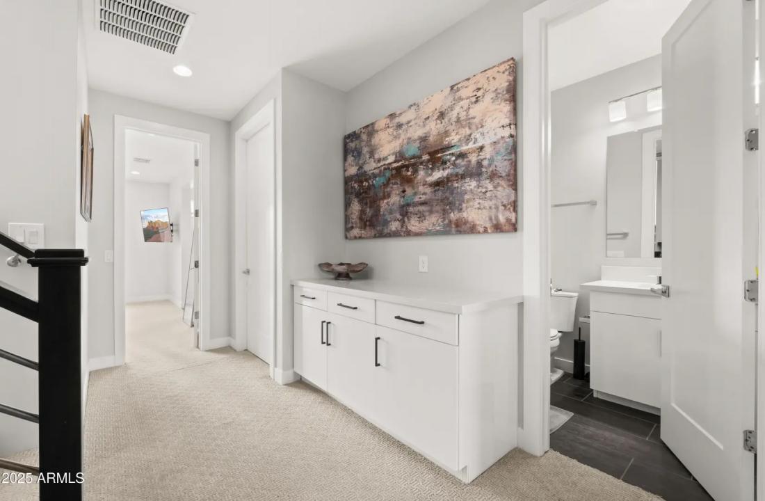 Real Estate Picture 23
