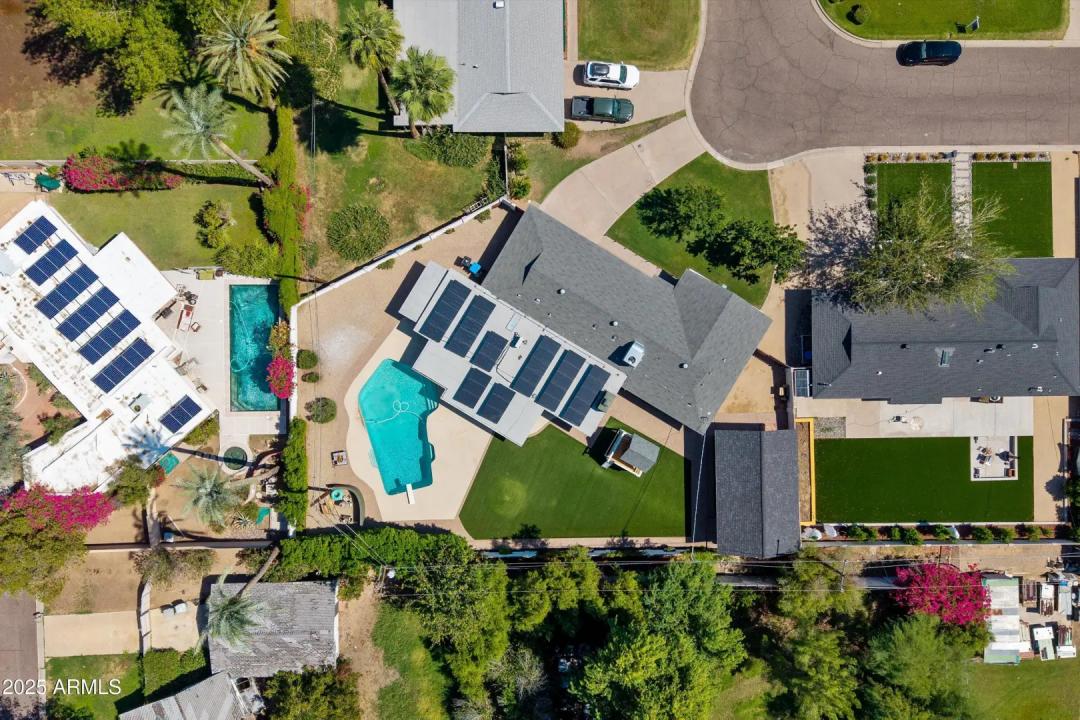 Real Estate Picture 38