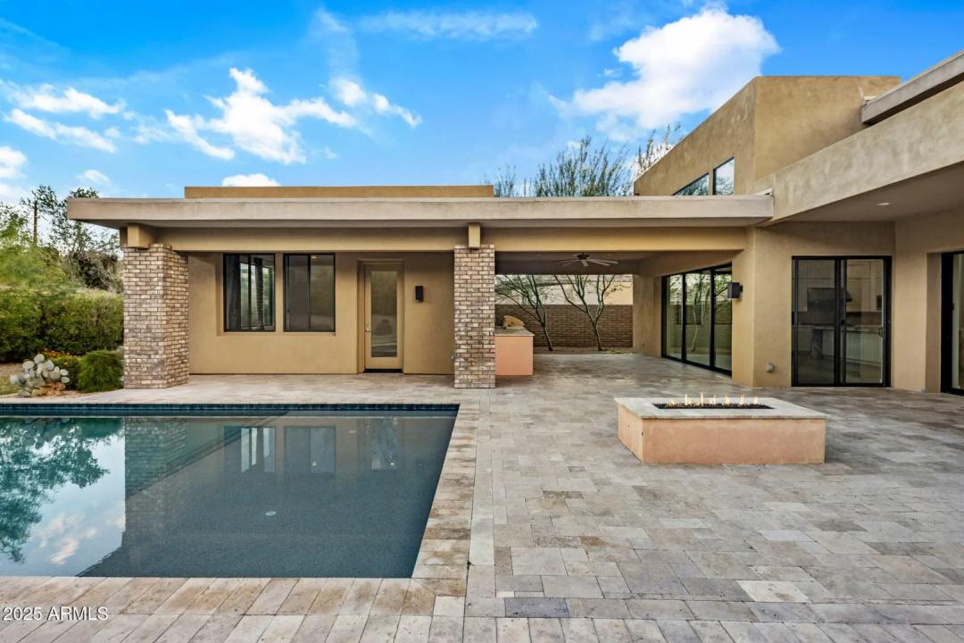 Real Estate Picture 26