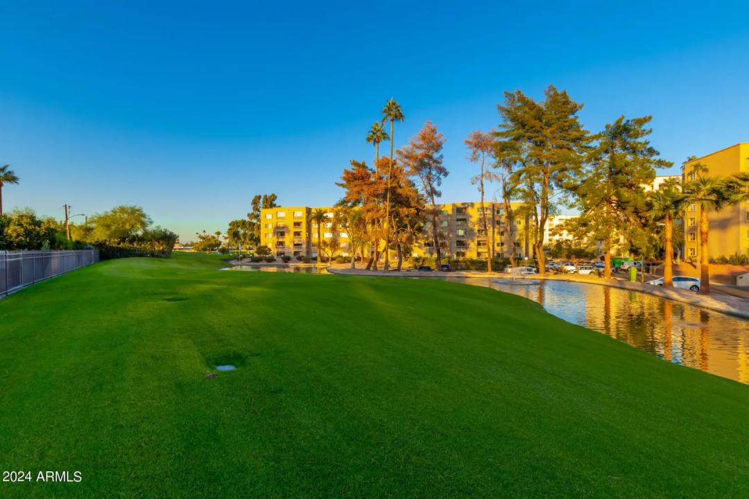 Real Estate Picture 34