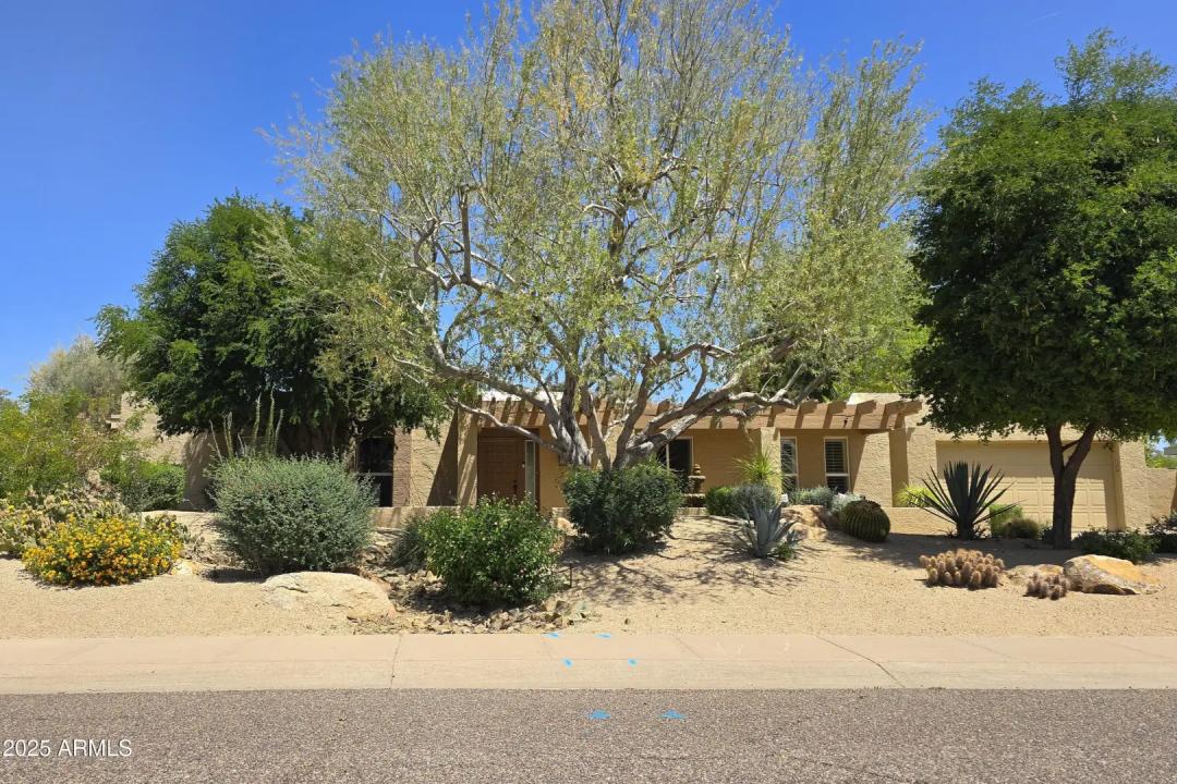 8393 N VIA MIA Scottsdale AZ 85258