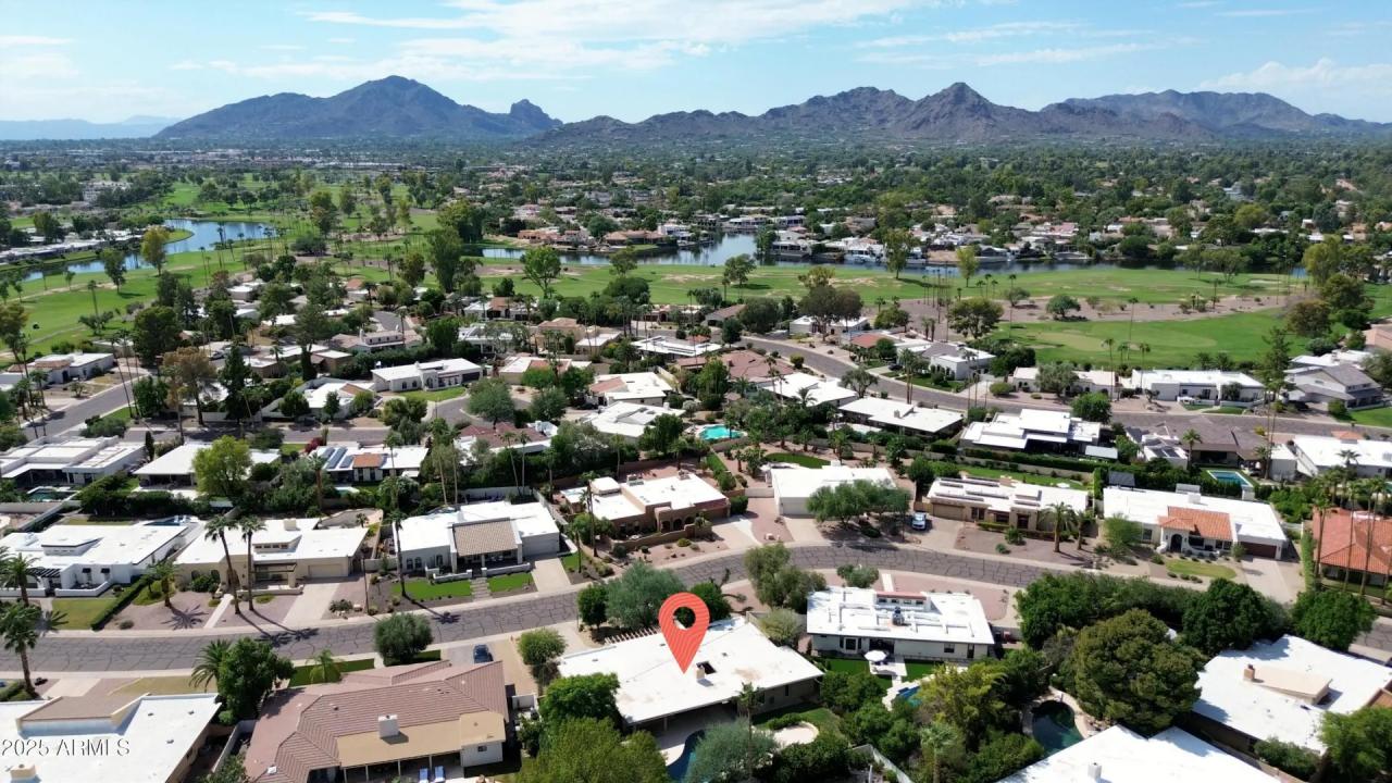 Real Estate Picture 3