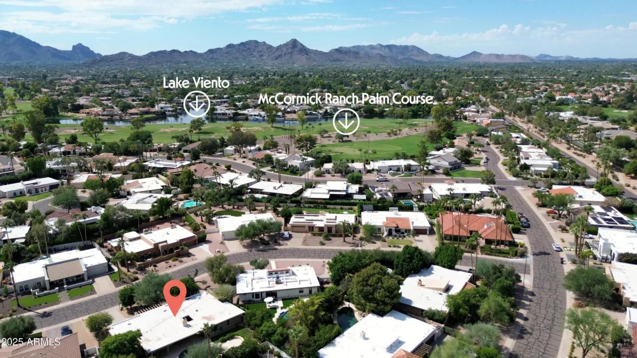 Real Estate Picture 7