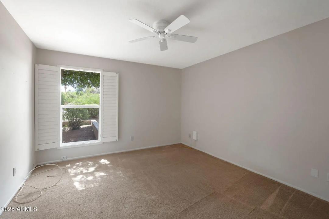 Real Estate Picture 29
