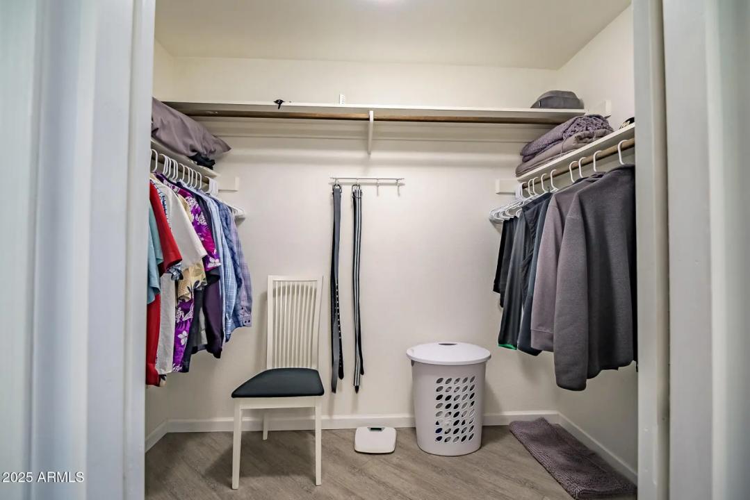 Real Estate Picture 21